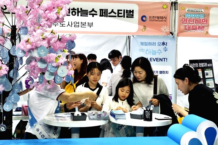 7c2b1834602976442670c519f741003a_1760322449_2707.jpg 7c2b1834602976442670c519f741003a_1760322449_2707.jpg