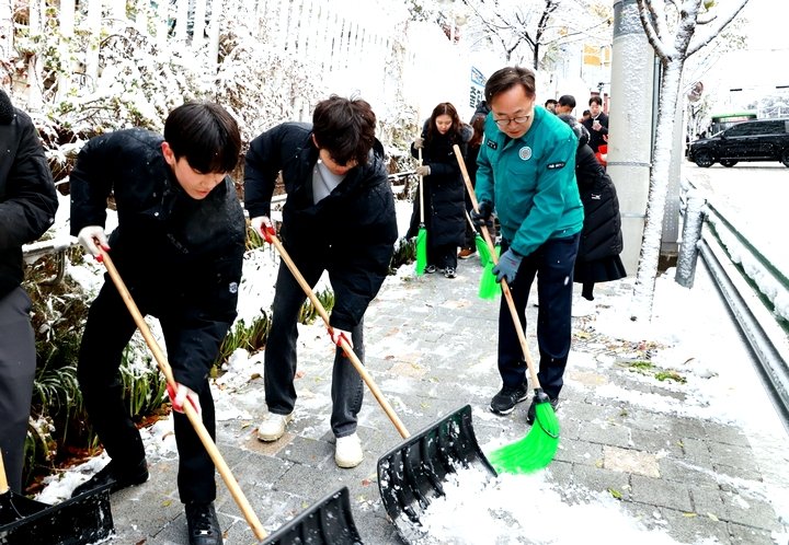 6a73e93a363be115907fd07aafddc7ff_1762910093_1763.jpg 6a73e93a363be115907fd07aafddc7ff_1762910093_1763.jpg