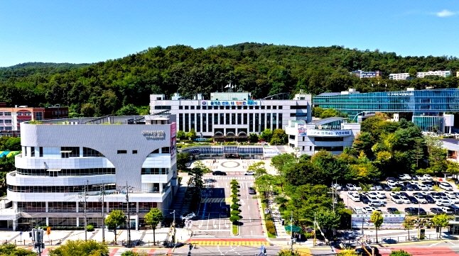 e6a18648a899e36456584abd9f1ec257_1764222285_5314.jpg e6a18648a899e36456584abd9f1ec257_1764222285_5314.jpg