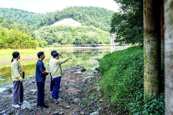 b9ce91702666dd83a04a55c2357df446_1765784417_5662.jpg b9ce91702666dd83a04a55c2357df446_1765784417_5662.jpg