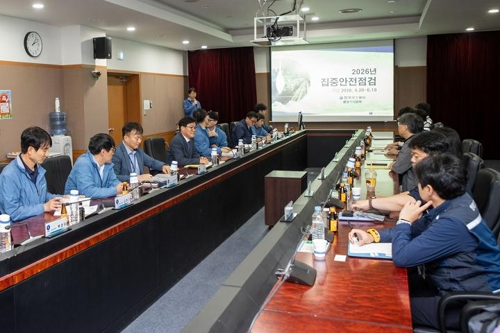d4fb12ac399b957dda992dbfe8c25327_1778561684_9047.jpg d4fb12ac399b957dda992dbfe8c25327_1778561684_9047.jpg